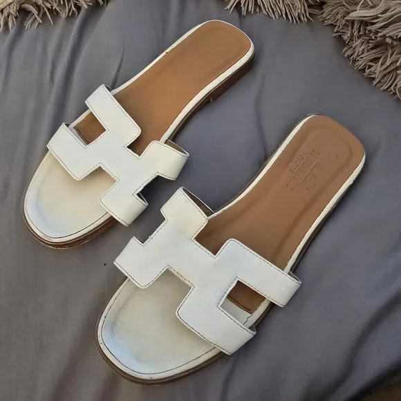 Women's Flats - Picture 1 of 7